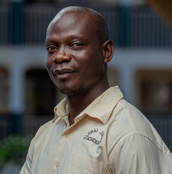 KAYINDA BRIAN FRANK    TEACHER