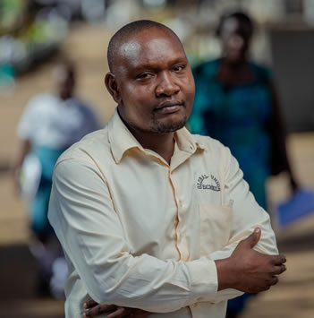 OFWONO FRANCIS  TEACHER